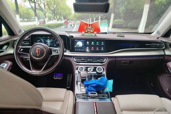 Hongqi H9 2020, 130000 км, за 17143 USD - фото 9