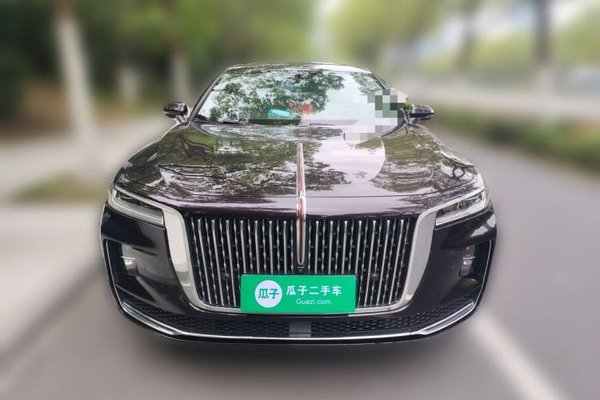 Hongqi H9 2020, 130000 км, за 17143 USD