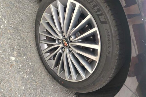 Hongqi H9 2020, 130000 км, за 17143 USD - фото 8