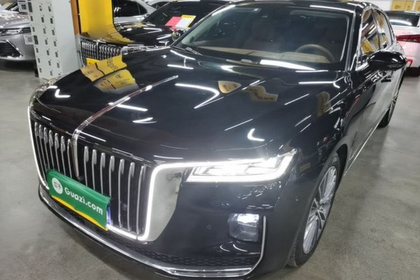 Hongqi H9 · 2022 год