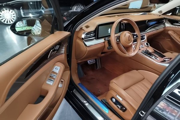 Hongqi H9 2023, 31200 км, за 27352 USD - фото 23