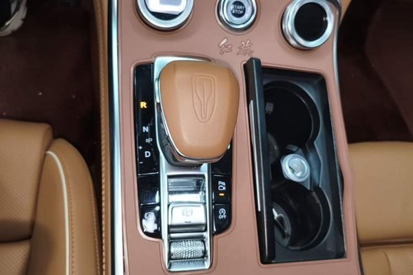Hongqi H9 2023, 31200 км, за 27352 USD - фото 21
