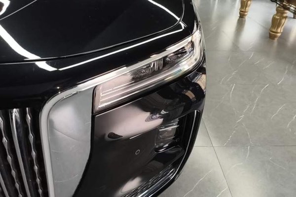 Hongqi H9 2023, 31200 км, за 27352 USD - фото 8