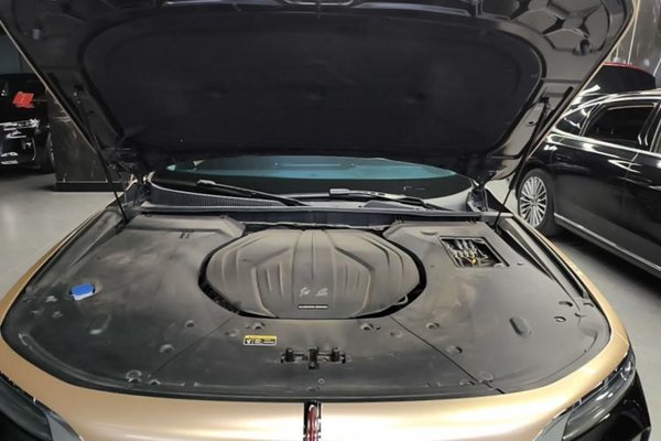 Hongqi H9 2025, 28800 км, за 31006 USD - фото 30