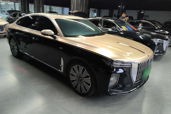 Hongqi H9 2025, 28800 км, за 31006 USD - фото 12