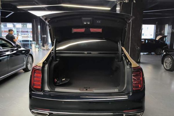 Hongqi H9 2025, 28800 км, за 31006 USD - фото 27