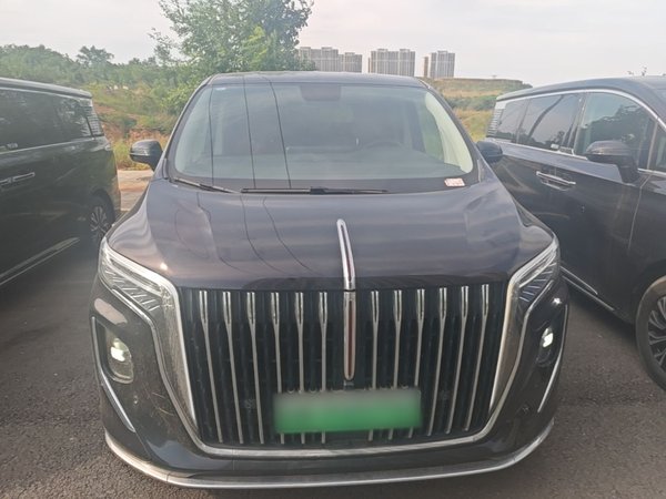 Hongqi HQ9 PHEV 2024, 13600 км, за 33633 USD