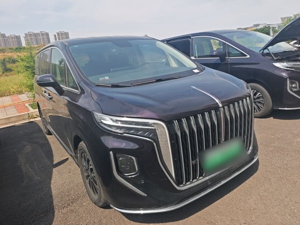 Hongqi HQ9 PHEV 2024, 20299 км, за 33264 USD