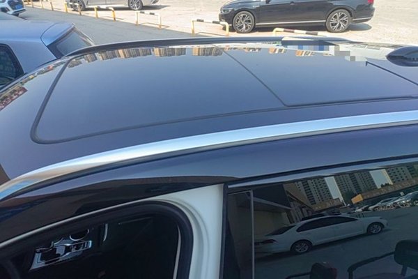 Hongqi HS3 PHEV 2024, 19000 км, за 15549 USD - фото 11