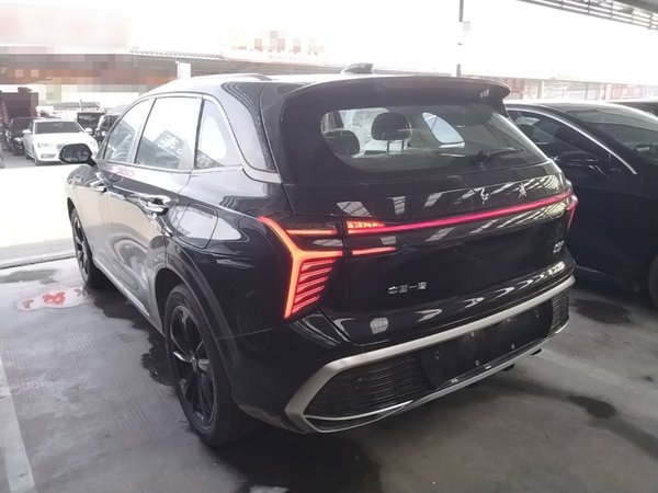 Hongqi HS3 PHEV 2025, 100 км, за 17871 USD