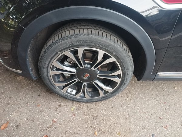 Hongqi HS5 2019, 32900 км, за 13536 USD - фото 8
