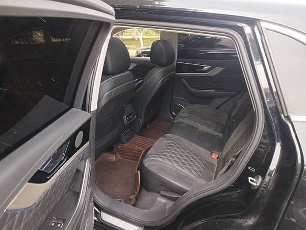 Hongqi HS5 2019, 35100 км, за 13492 USD - фото 20