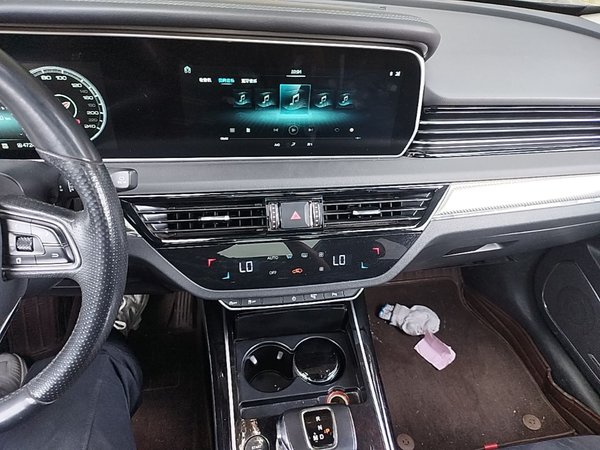 Hongqi HS5 2019, 35100 км, за 13492 USD - фото 16