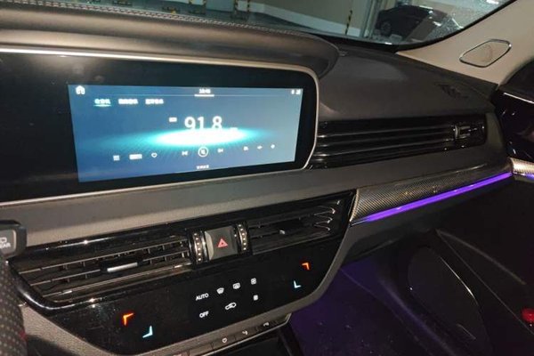 Hongqi HS5 2019, 48099 км, за 10363 USD - фото 14