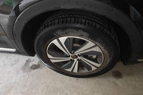 Hongqi HS5 2019, 54000 км, за 12814 USD - фото 8