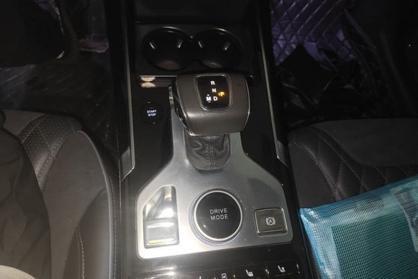 Hongqi HS5 2019, 54000 км, за 12814 USD - фото 13