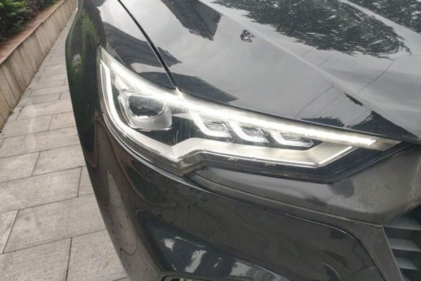 Hongqi HS5 2019, 68900 км, за 13070 USD - фото 7