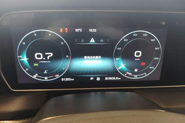Hongqi HS5 2019, 61200 км, за 13242 USD - фото 14