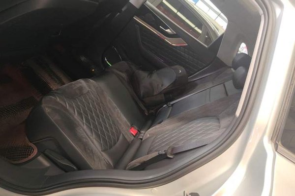 Hongqi HS5 2019, 61200 км, за 13242 USD - фото 20