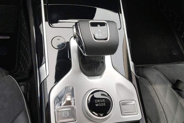 Hongqi HS5 2019, 63099 км, за 12424 USD - фото 16