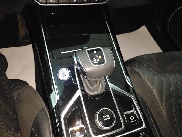 Hongqi HS5 2022, 127100 км, за 12590 USD - фото 17