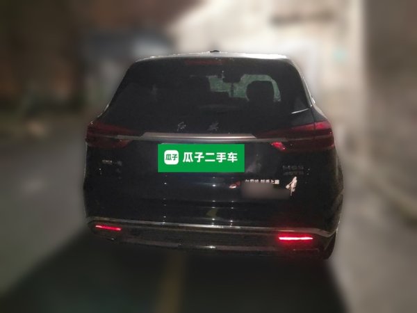 Hongqi HS5 2022, 42100 км, за 12647 USD