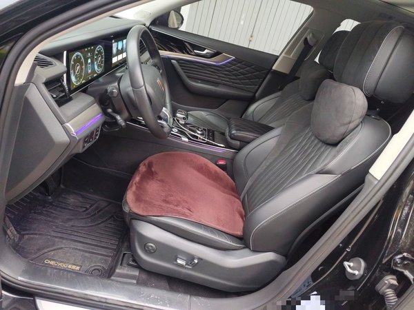 Hongqi HS5 2022, 47400 км, за 13188 USD - фото 16