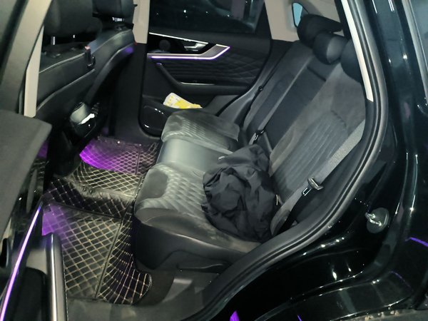 Hongqi HS5 2022, 48300 км, за 13842 USD - фото 18