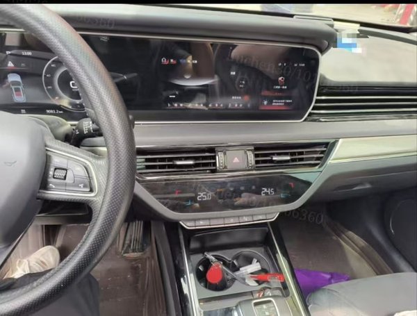 Hongqi HS5 2022, 48300 км, за 13842 USD - фото 10