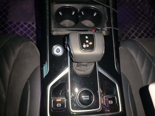 Hongqi HS5 2022, 48300 км, за 13842 USD - фото 15