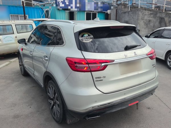 Hongqi HS5 2022, 132300 км, за 12781 USD