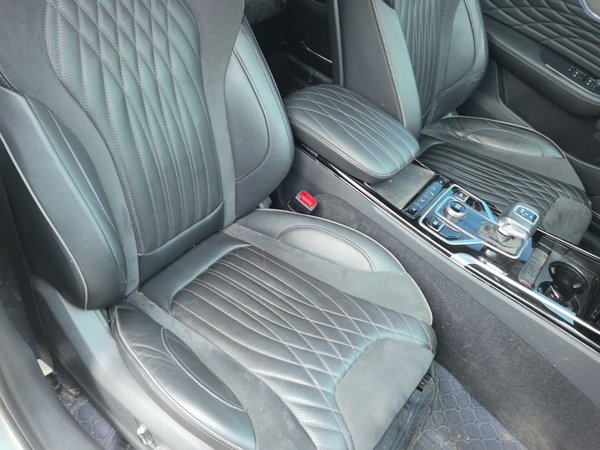 Hongqi HS5 2022, 132300 км, за 12781 USD - фото 23
