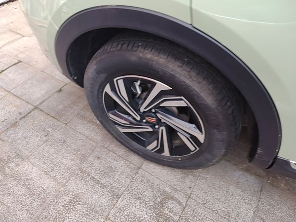 Hongqi HS5 2022, 35500 км, за 15284 USD - фото 10