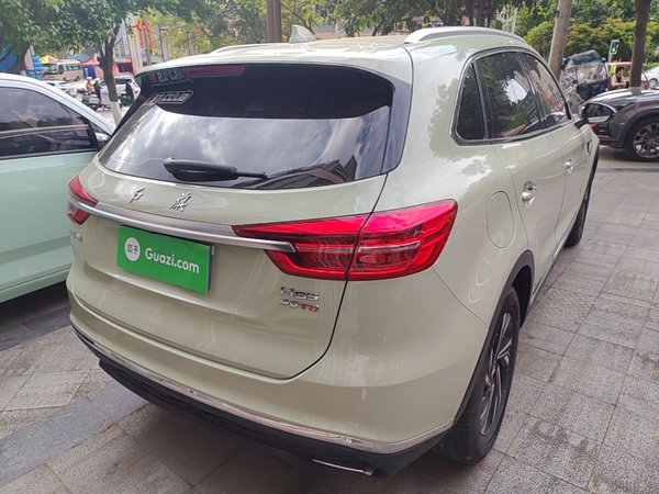 Hongqi HS5 2022, 35500 км, за 15284 USD - фото 6