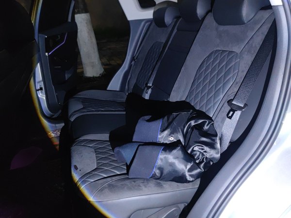 Hongqi HS5 2022, 44700 км, за 12526 USD - фото 12