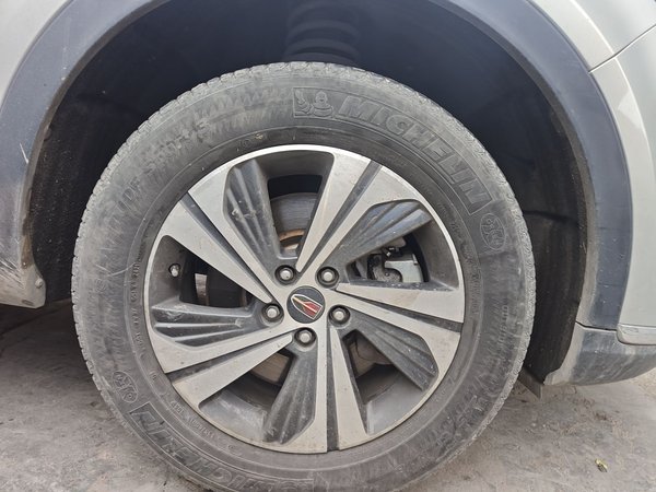 Hongqi HS5 2022, 74200 км, за 12450 USD - фото 8