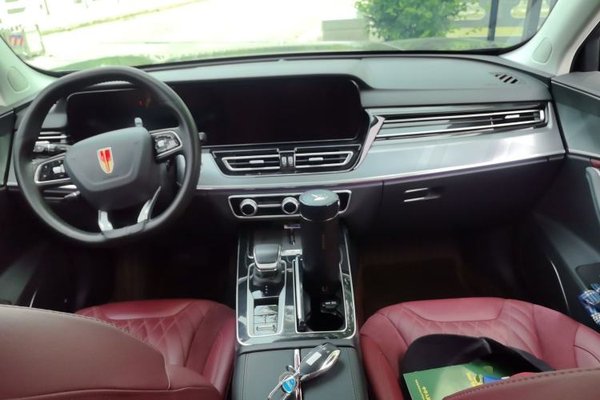 Hongqi HS5 2023, 14500 км, за 16927 USD - фото 6
