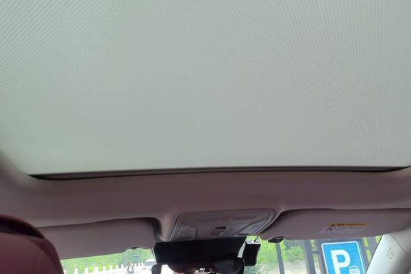 Hongqi HS5 2023, 14500 км, за 16927 USD - фото 15