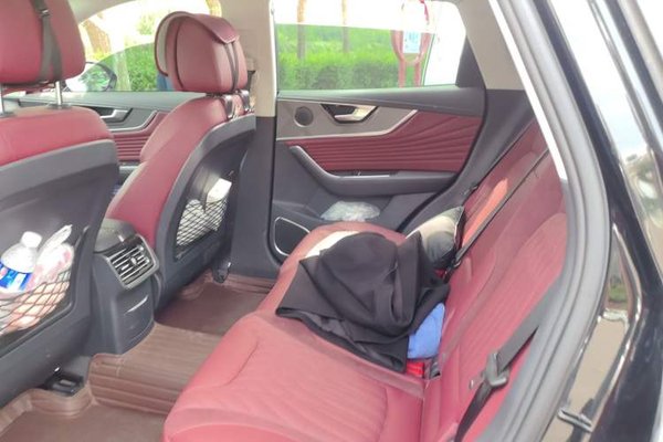 Hongqi HS5 2023, 14500 км, за 16927 USD - фото 14