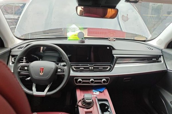 Hongqi HS5 2023, 35900 км, за 16536 USD - фото 6