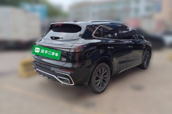 Hongqi HS5 2023, 35900 км, за 16536 USD