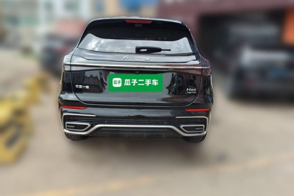 Hongqi HS5 2023, 35900 км, за 16536 USD