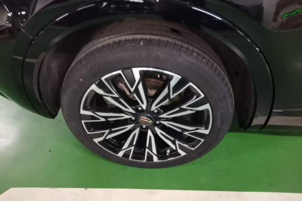 Hongqi HS5 2023, 47200 км, за 19279 USD - фото 11