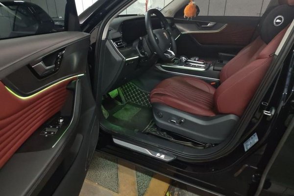 Hongqi HS5 2023, 9900 км, за 16051 USD - фото 17