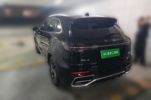 Hongqi HS5 2023, 9900 км, за 16051 USD