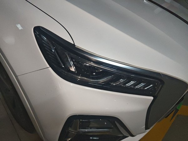 Hongqi HS5 2023, 21400 км, за 16851 USD - фото 7