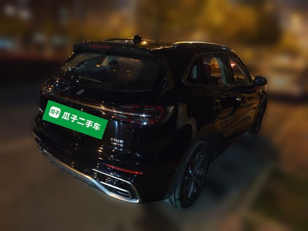 Hongqi HS5 2025, 1700 км, за 20503 USD