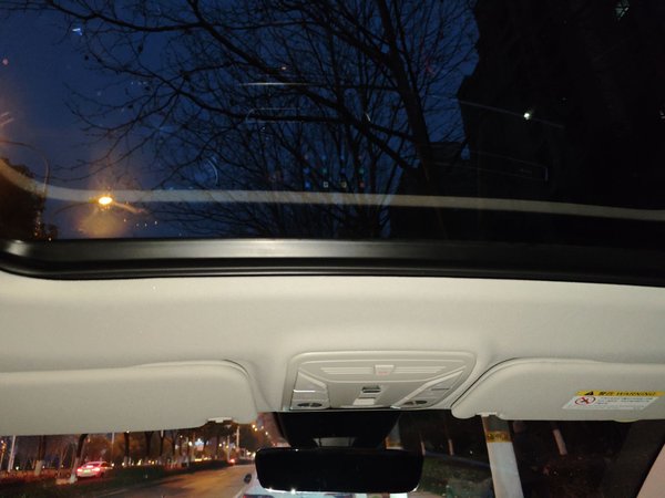 Hongqi HS5 2025, 1700 км, за 20503 USD - фото 13