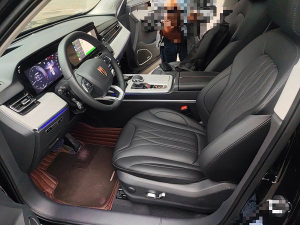 Hongqi HS5 2025, 9600 км, за 20862 USD - фото 10