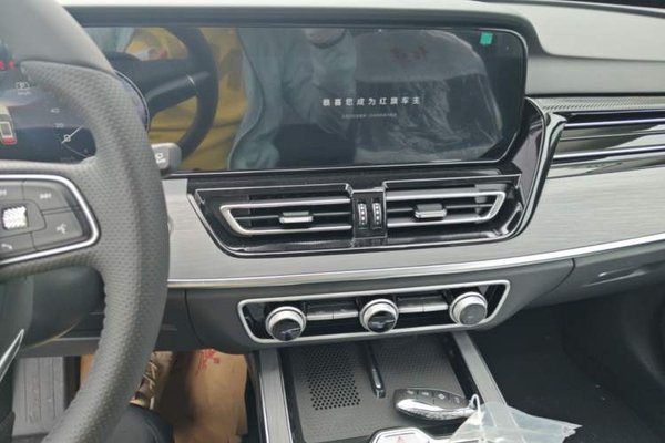 Hongqi HS5 2026, 100 км, за 22235 USD - фото 15